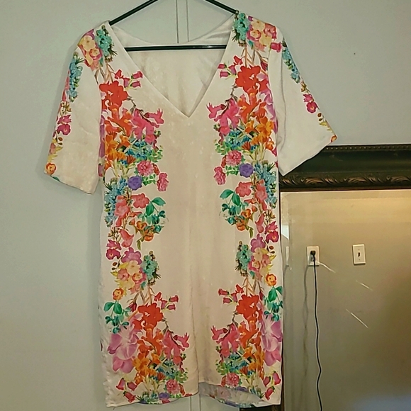 ASOD brand dress, floral, NWOT, wm sz 6. 3 for $15 *Fits small pls see descripti - Picture 2 of 4
